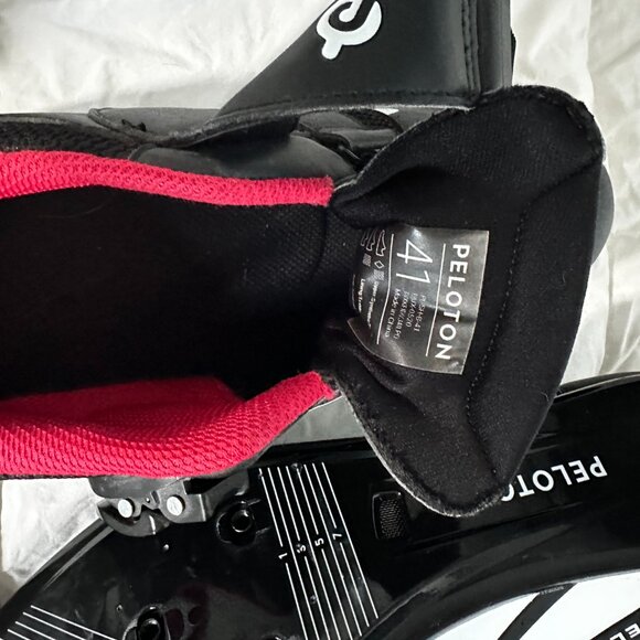 Peloton bike shoes size 41 - Picture 5 of 5